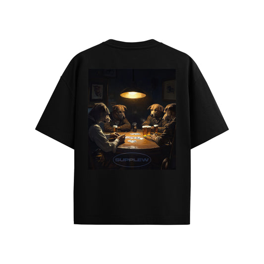 Supplew™ Oversize Pub’da Kart Oynayan Köpekler T-Shirt